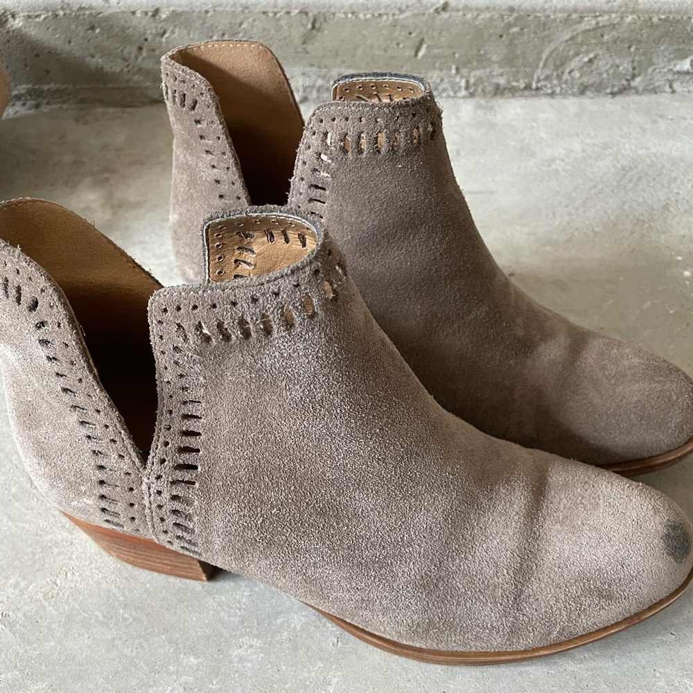 Lucky brand suede ankle boots 7